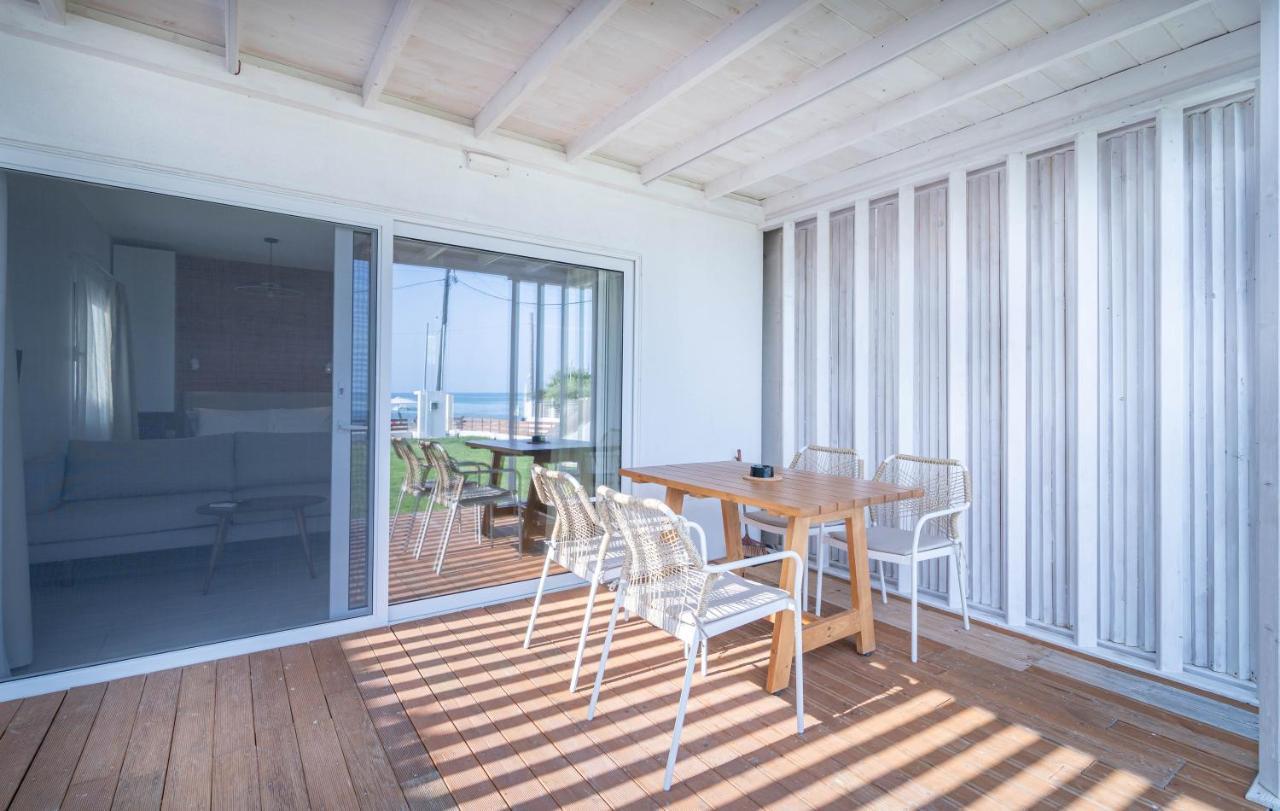 Thea Eco Suites Nea Kallikrateia Exterior foto