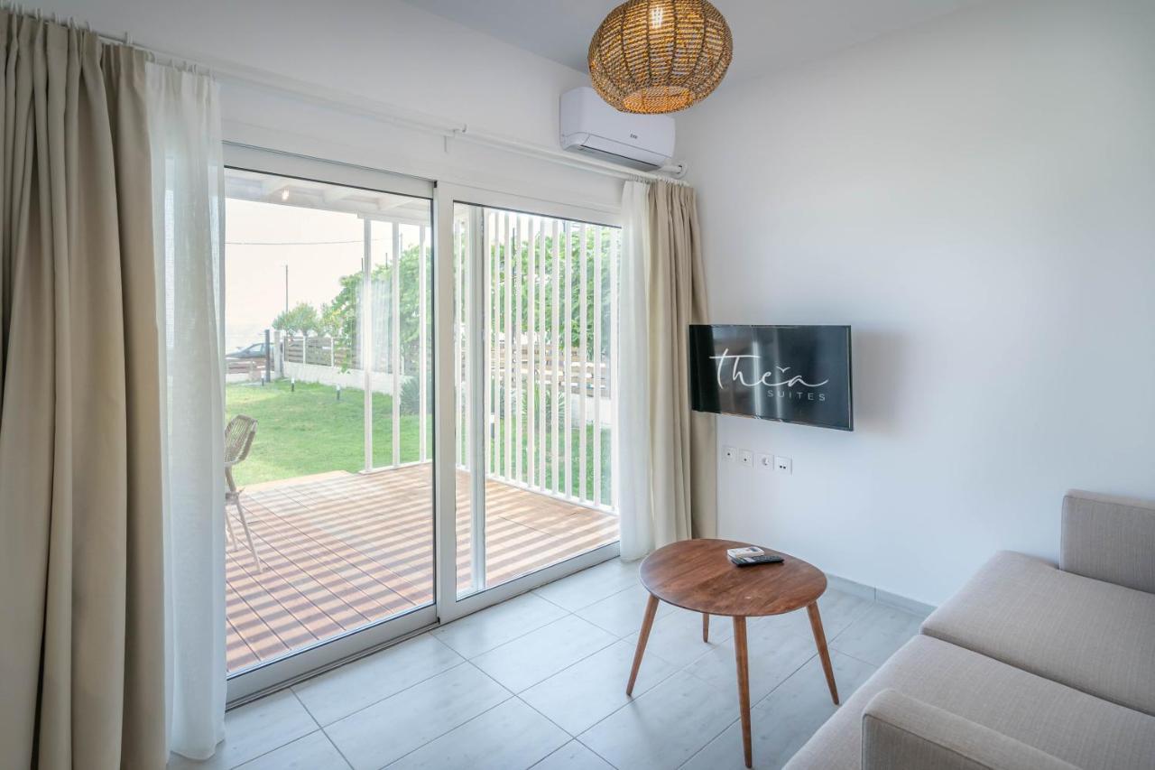 Thea Eco Suites Nea Kallikrateia Exterior foto